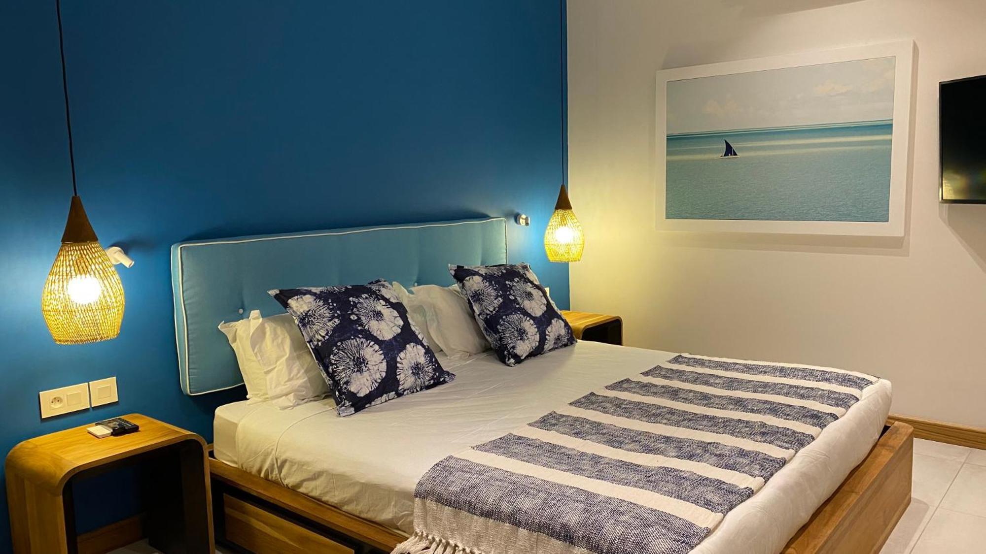 Blue Ocean Suites & Apartments Trou dʼEau Douce Extérieur photo